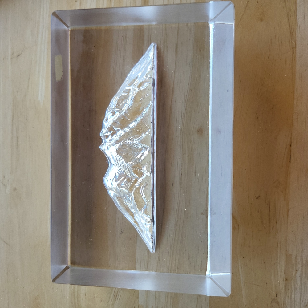 Kristulus Lead Crystal Mountain Range Paperweight - Picture 1 of 12